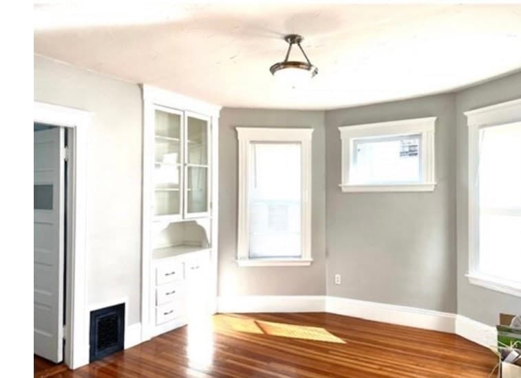 11 Caton St #2 photo 3