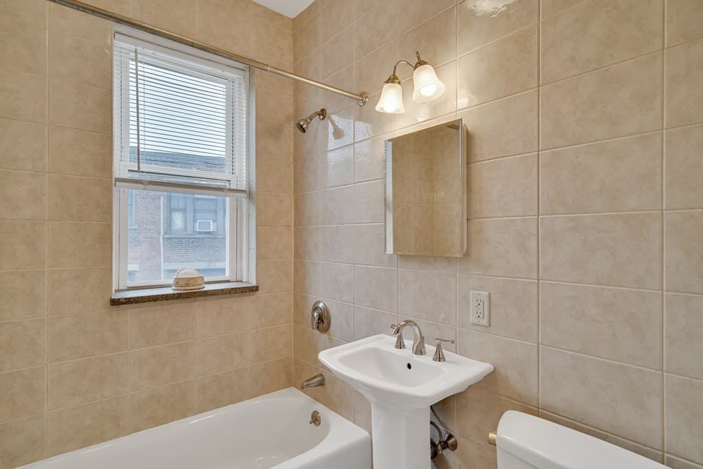 131 Park Dr #22 photo 5