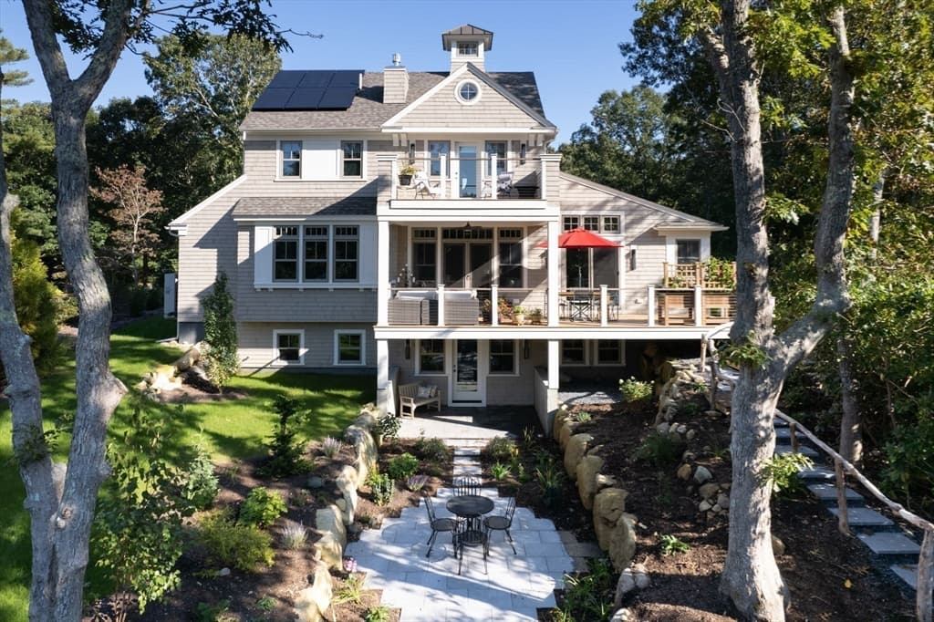 75 Streeter Hill Rd