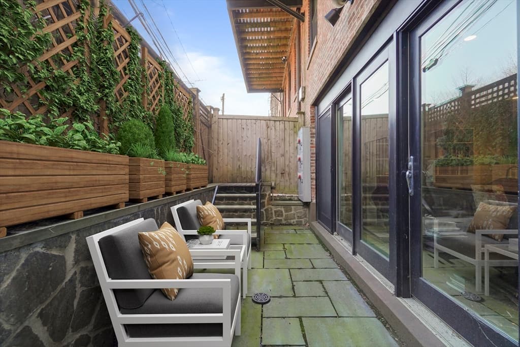 55 Dwight St #1 photo 3