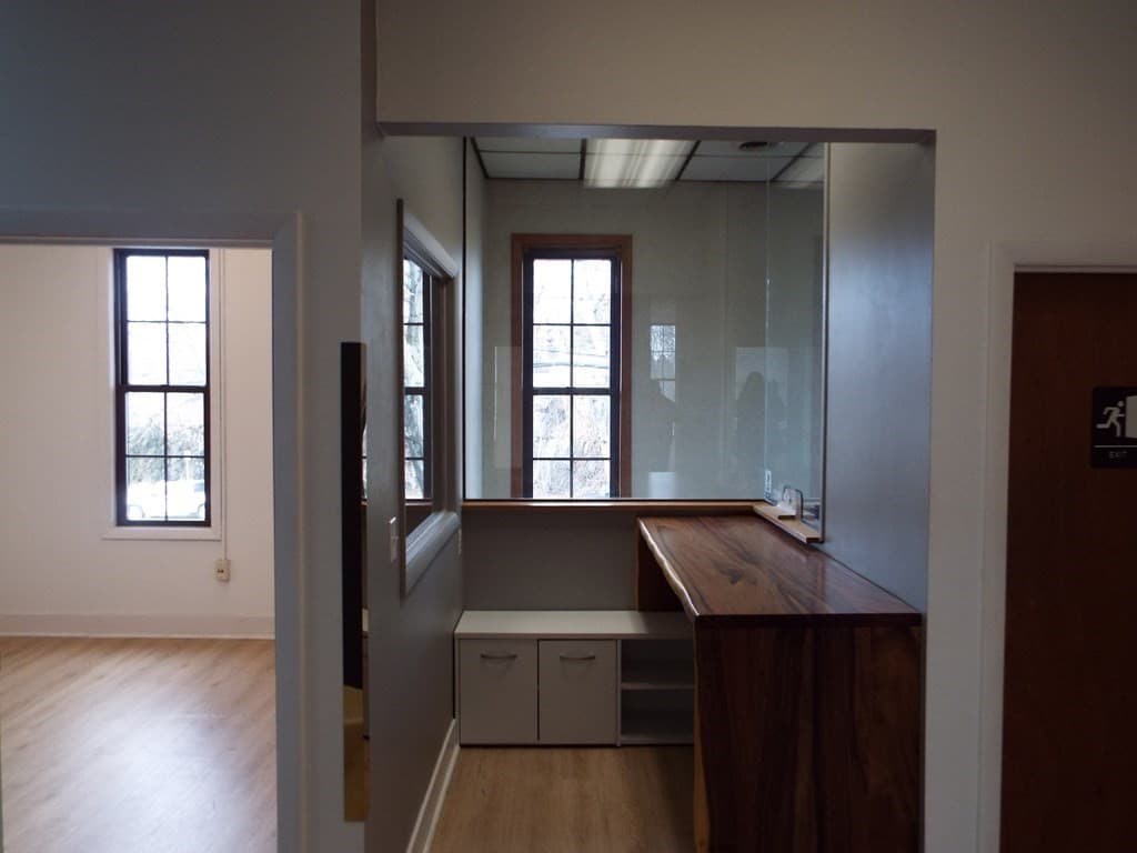 5230 Washington photo 3