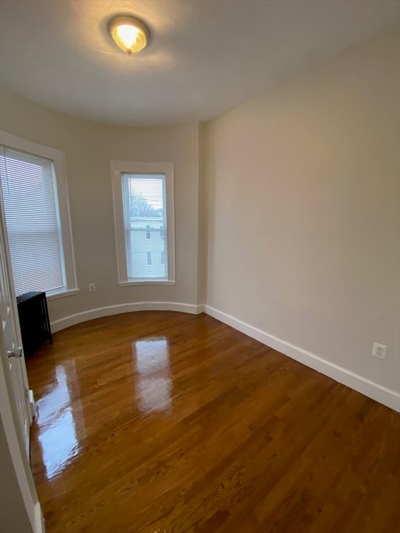 49 Copeland Street #3 photo 3