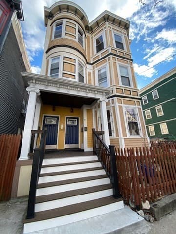 49 Copeland Street #2