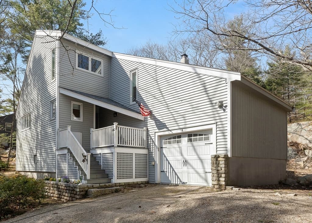 111 Old Essex Rd