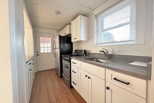 278 Cabot St #3 photo 5