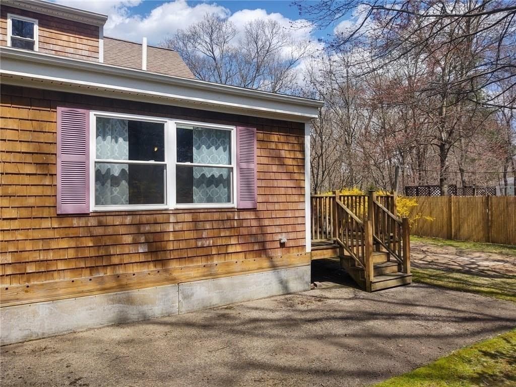 8 Birch St photo 5