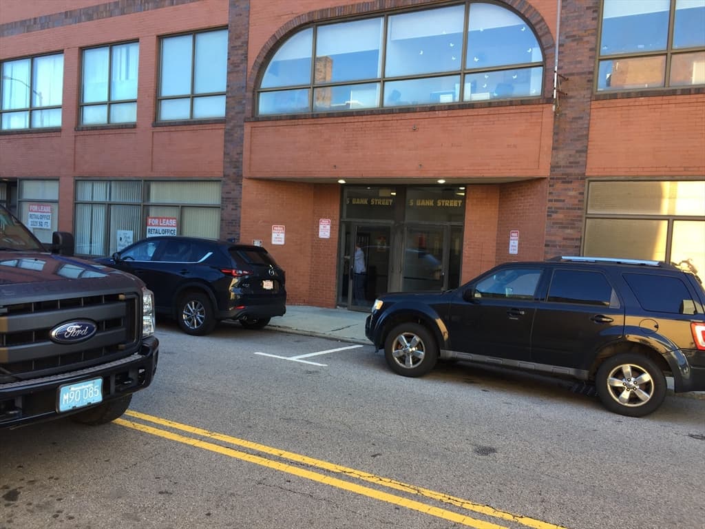 5 Bank Street #4-A