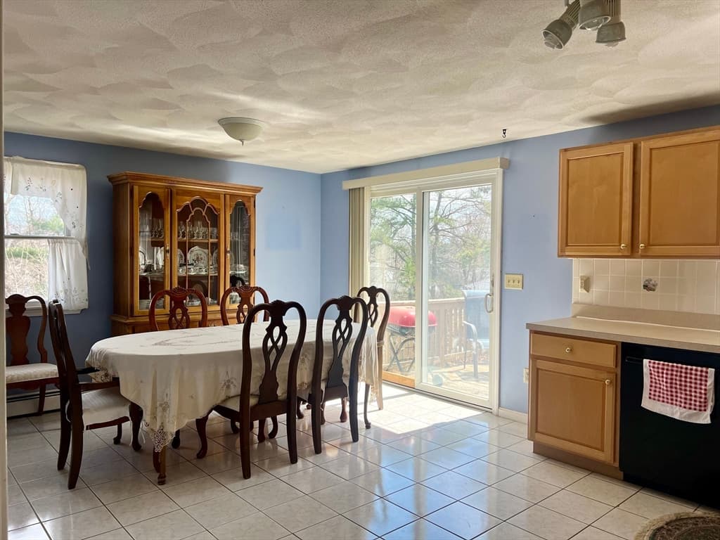 20 Emerald Drive photo 4