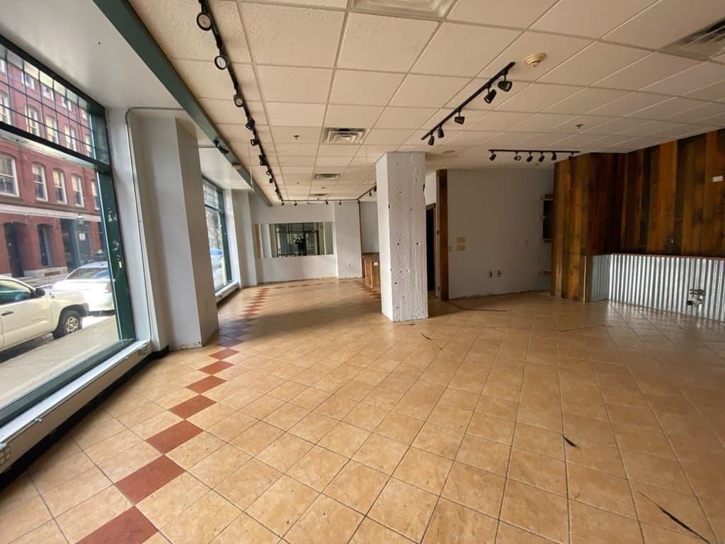 23-33 Middle St #B photo 3