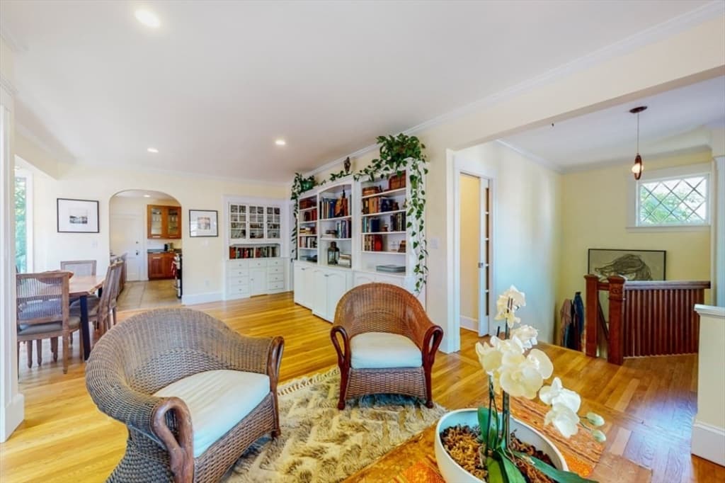 150 Lakeview Ave #2 photo 3