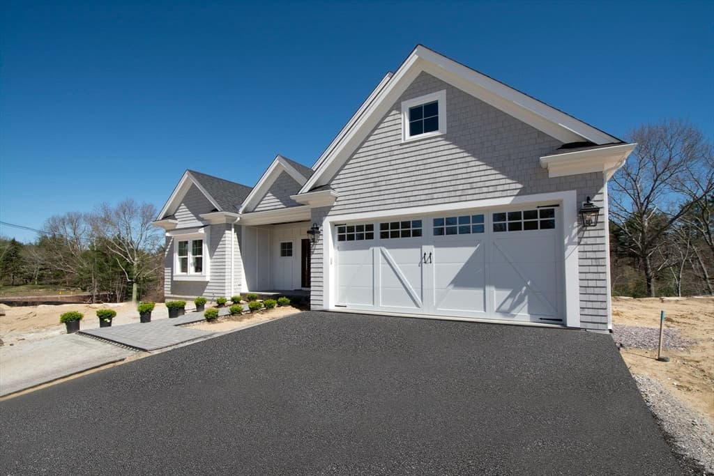 1 Fieldstone Farm Way #1 photo 3