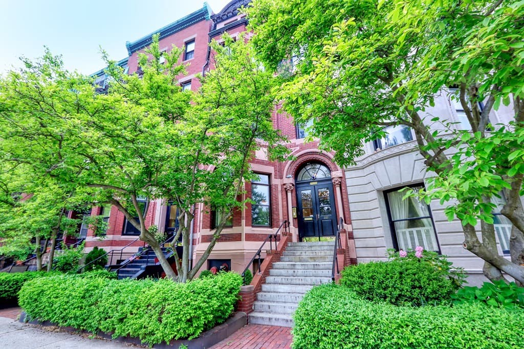 337 Commonwealth Ave #10
