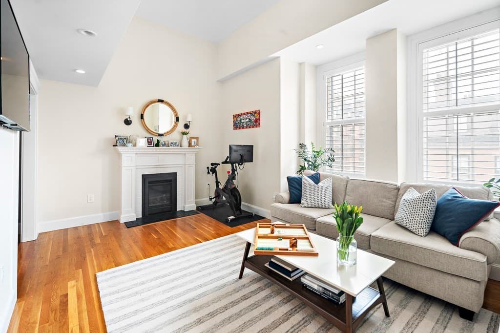 274 Clarendon St #8 photo 5