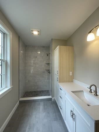 555 Foundry St #A photo 3
