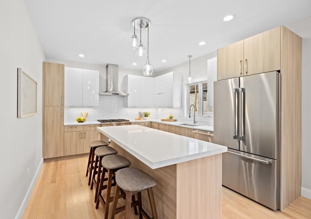 1094 Chestnut Street #1094 photo 2