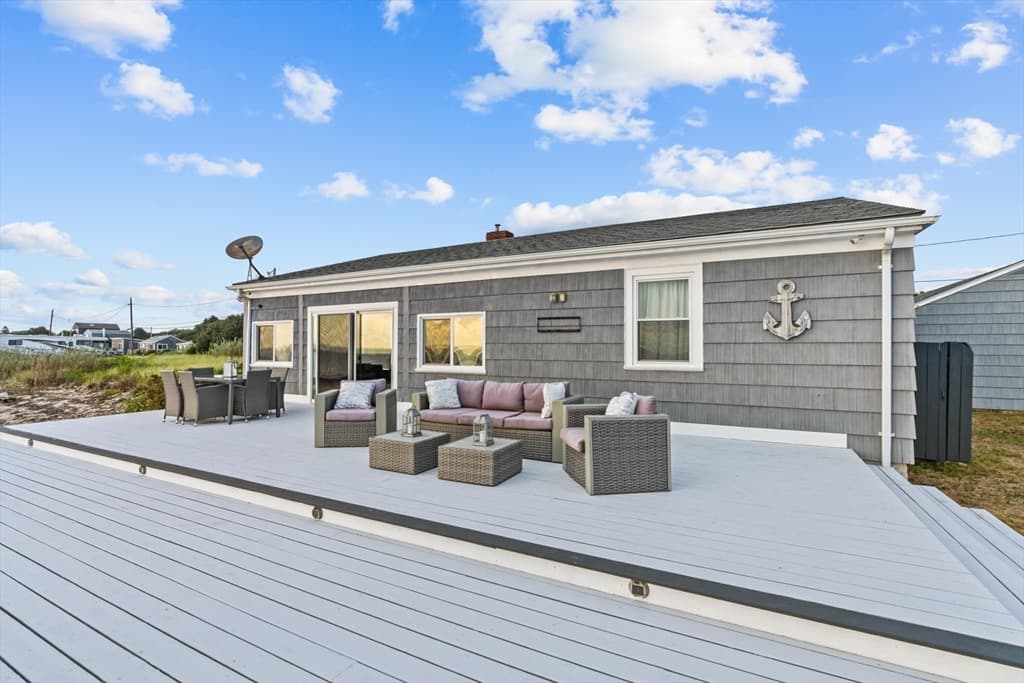 10 Silver Shell Beach Dr photo 3