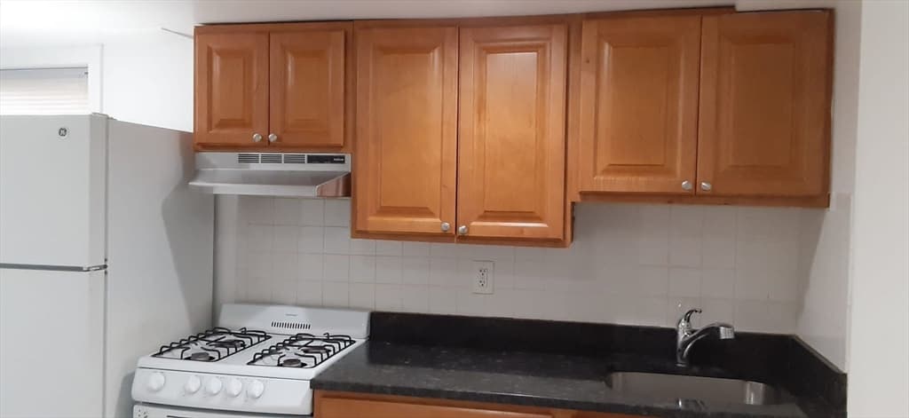 104 Beacon Street #2 photo 5