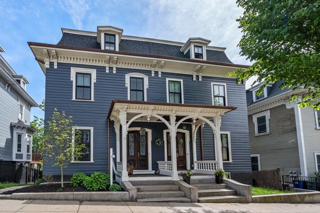 777 E Broadway