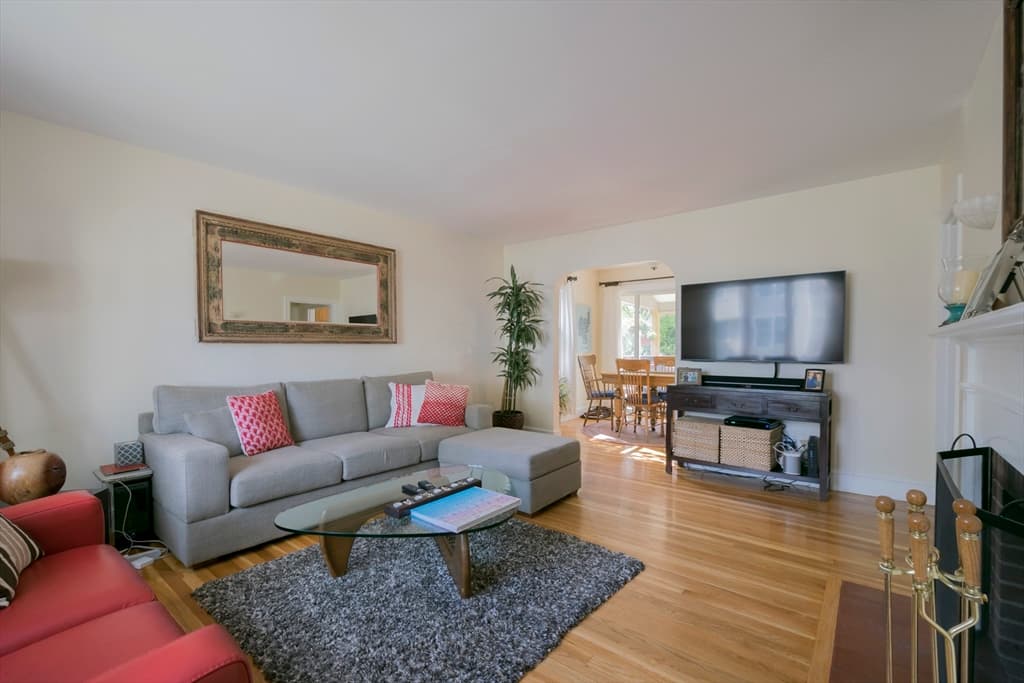 12 S Normandy Ave #12 photo 2