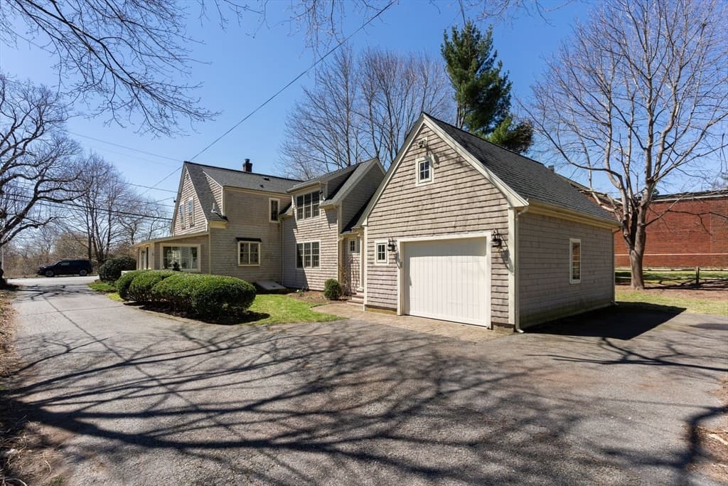 43 Chestnut Street photo 3