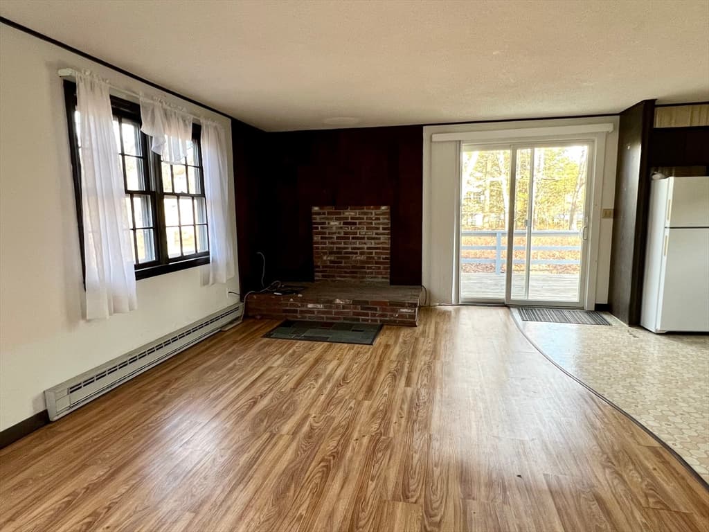 68 Isaac Avenue photo 5
