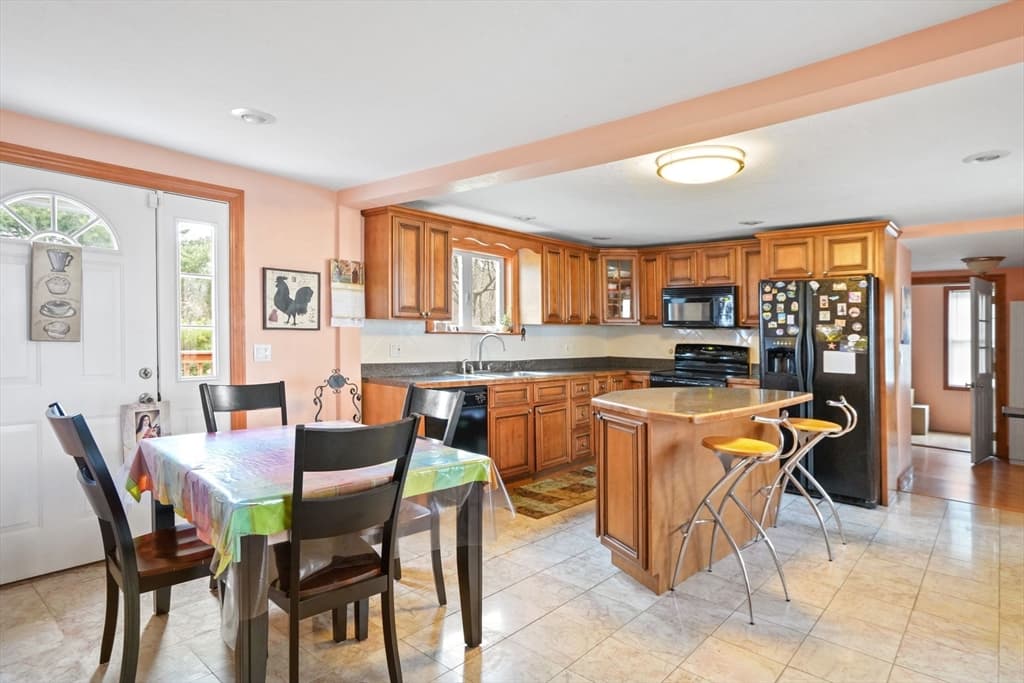 1 Beacon St photo 4