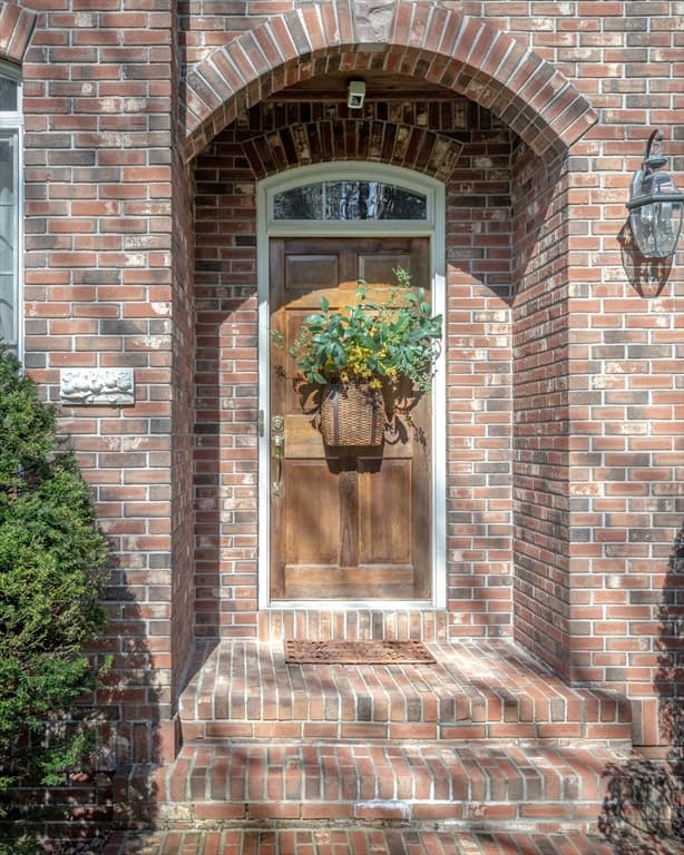 19 Meadow Ln photo 4