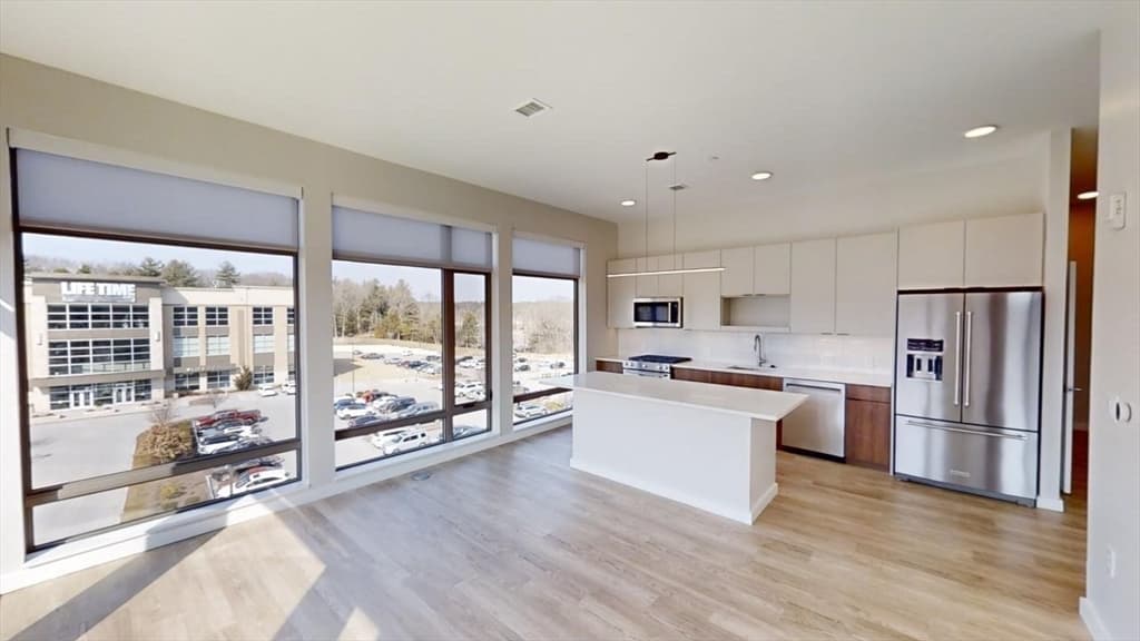 20 Fourth Ave #309