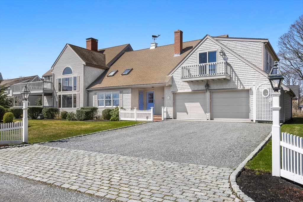 15 Waterside Ave photo 2