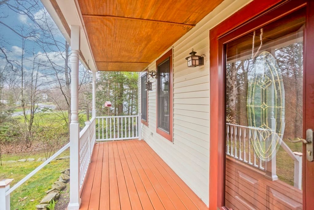 28 Pine Cone Ln photo 3