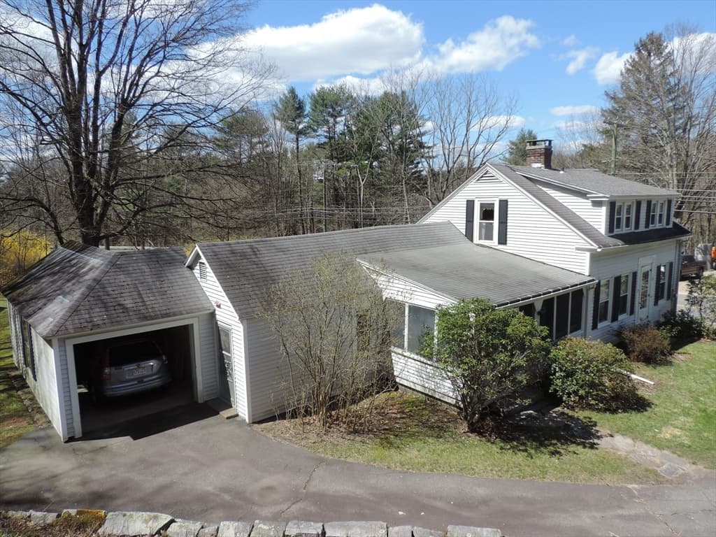 17 Amherst Rd