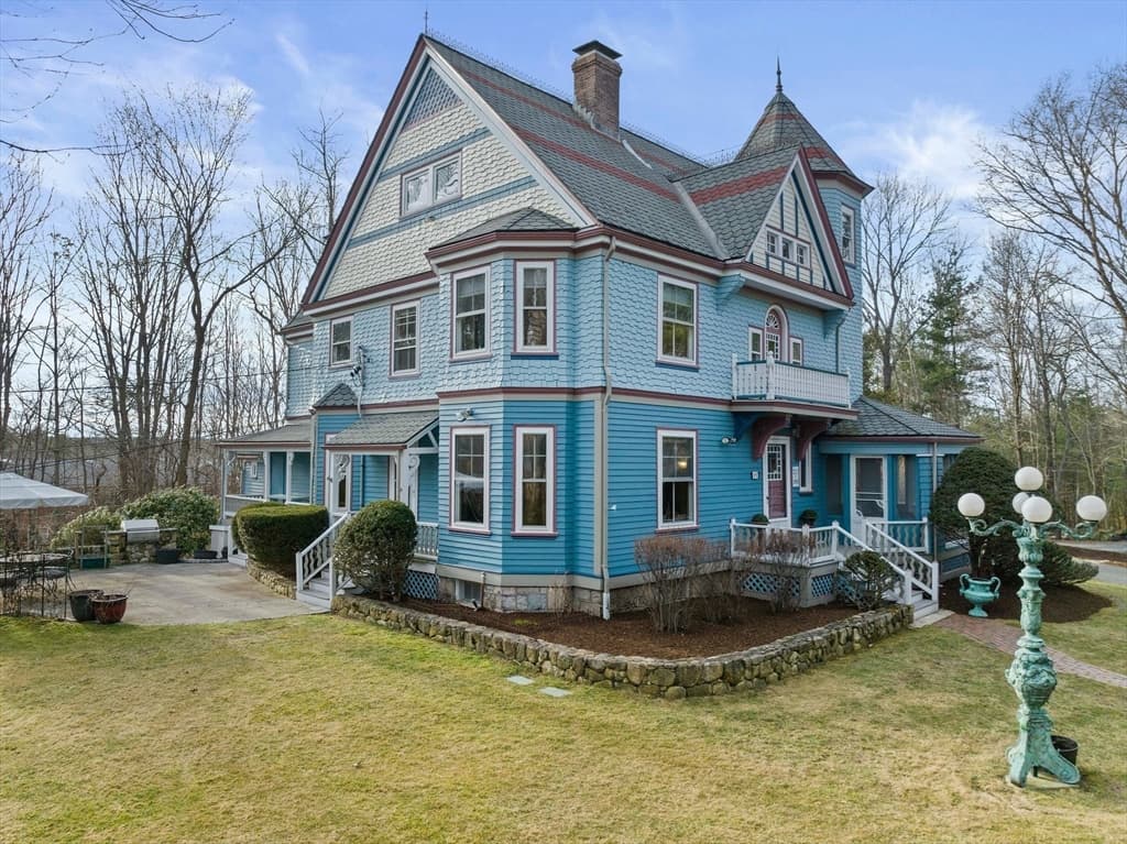 15 Belcher St photo 2