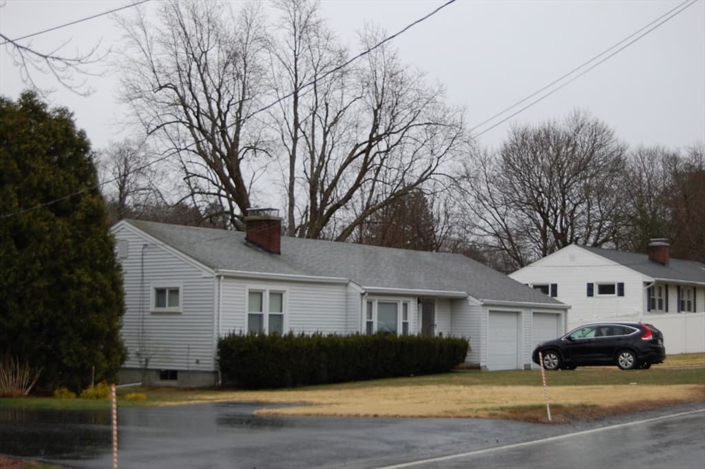 171 Maple St.