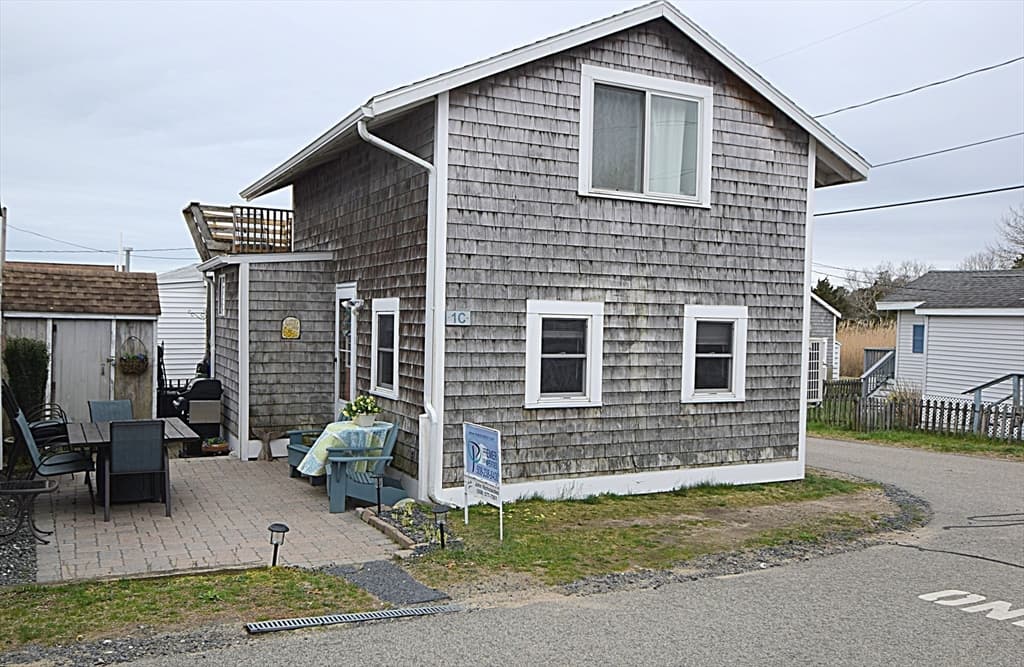 1 Wild Rose Drive #1C