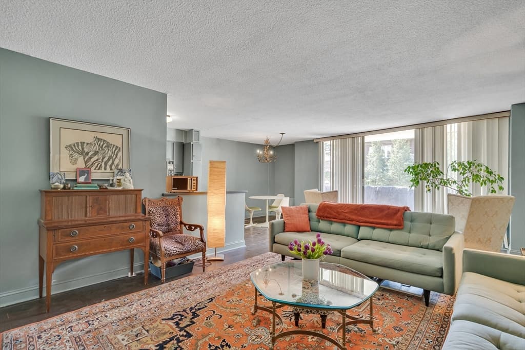 60 Longwood Avenue #203 photo 2