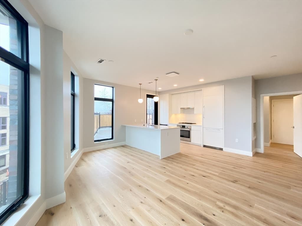 191 Washington St #301 photo 2