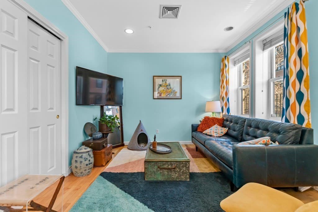 464 Hanover Street #2 photo 2