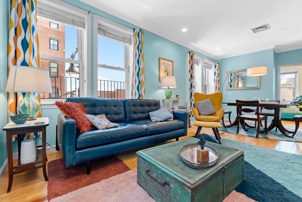 464 Hanover Street #2