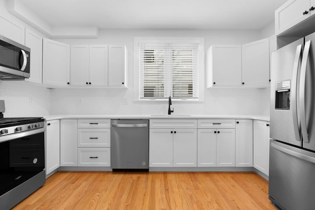 79 Sydney Street #2