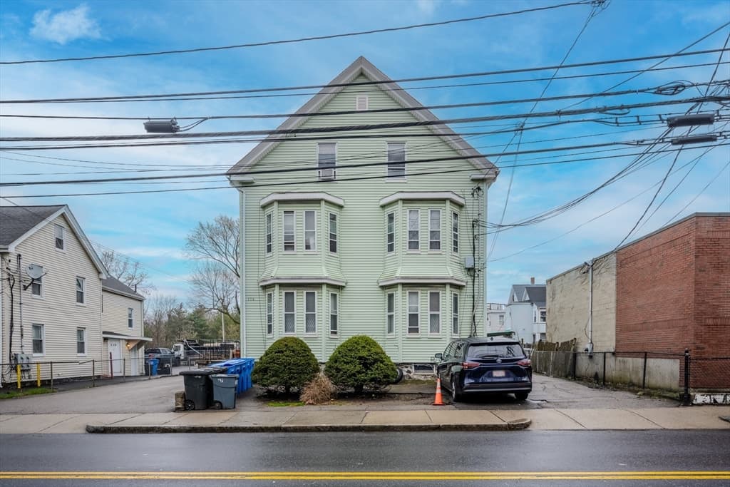 176-178 Newton St