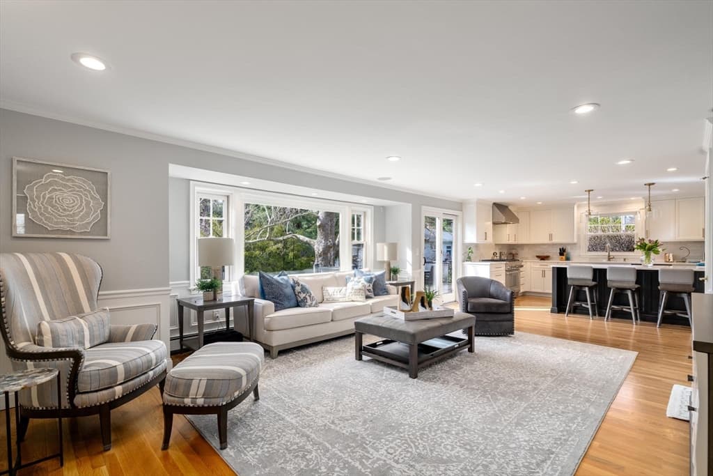 4 Pond Brook Cir photo 4