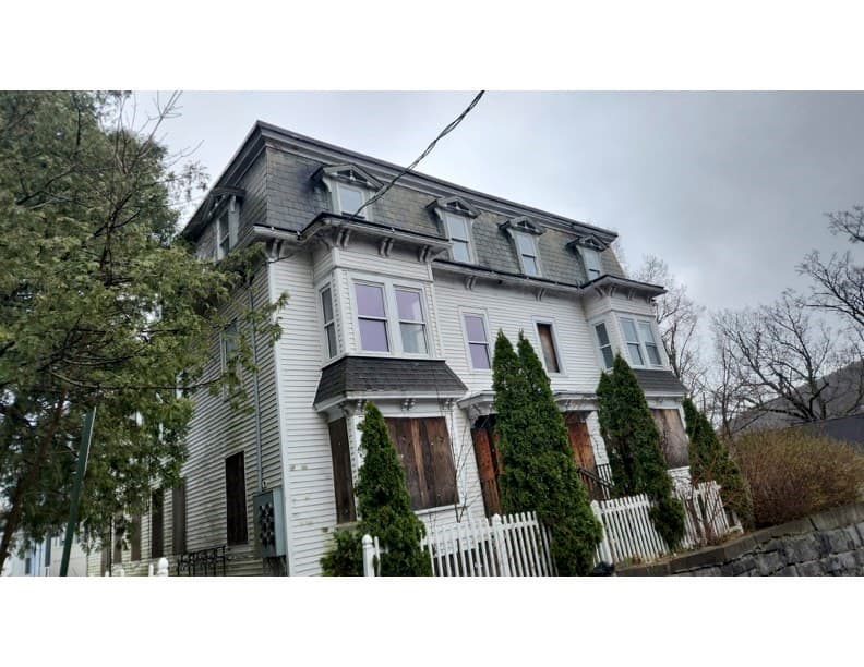 13-15 Chestnut Street photo 2