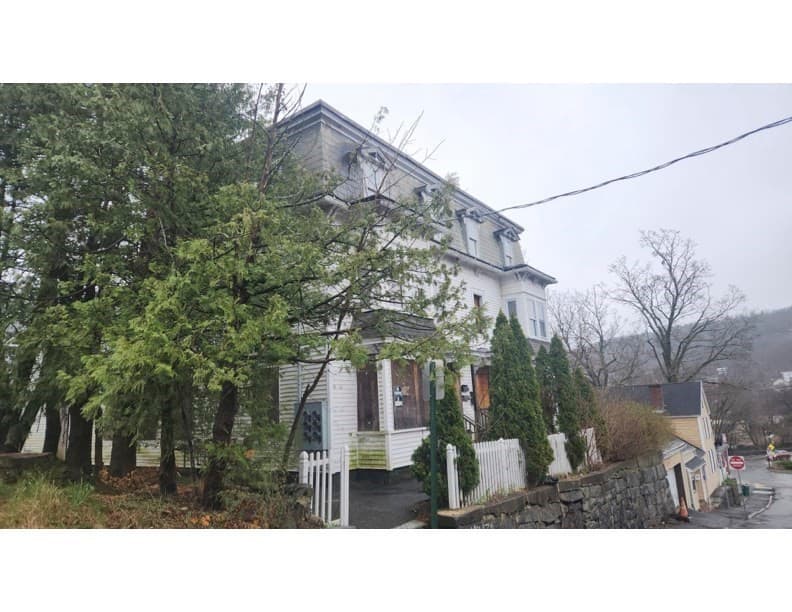 13-15 Chestnut Street