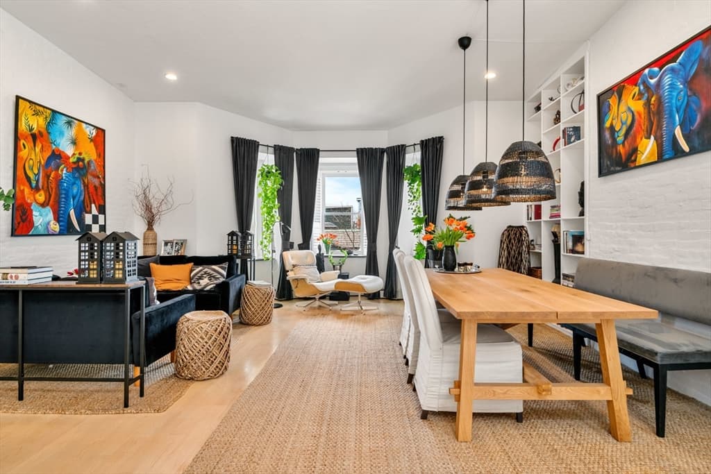 24 Hancock St #7