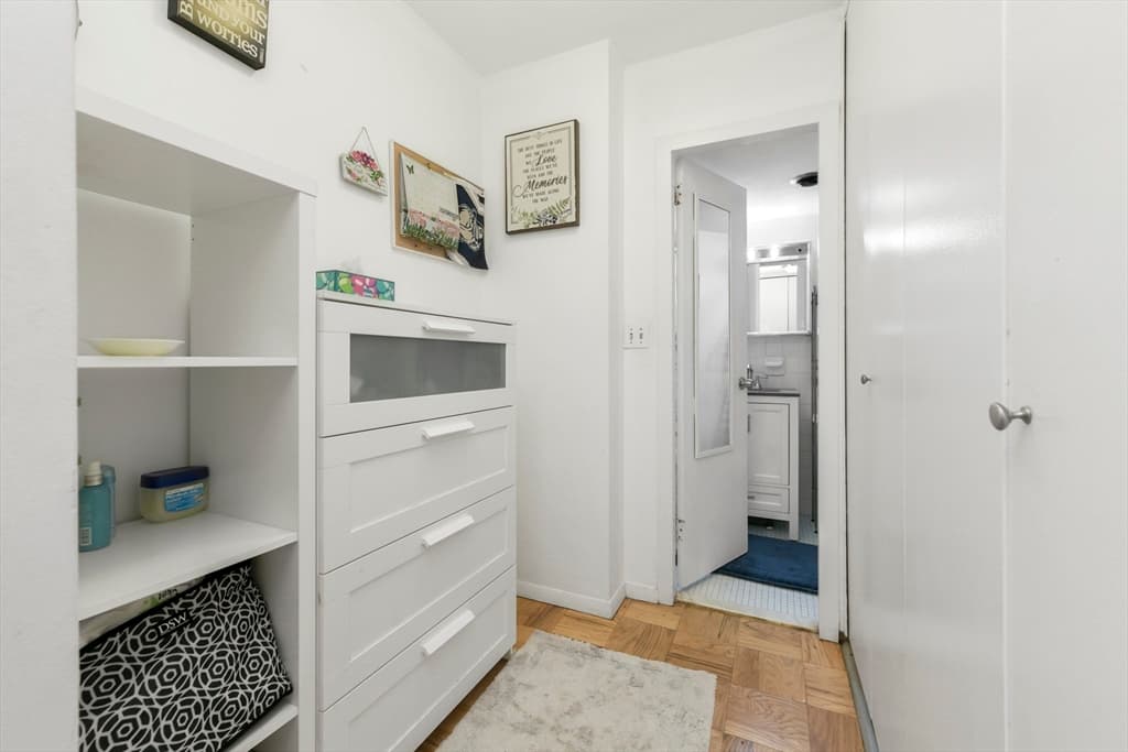 6 Whittier Pl #8P photo 4