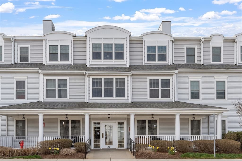 27 Hartland Way #103