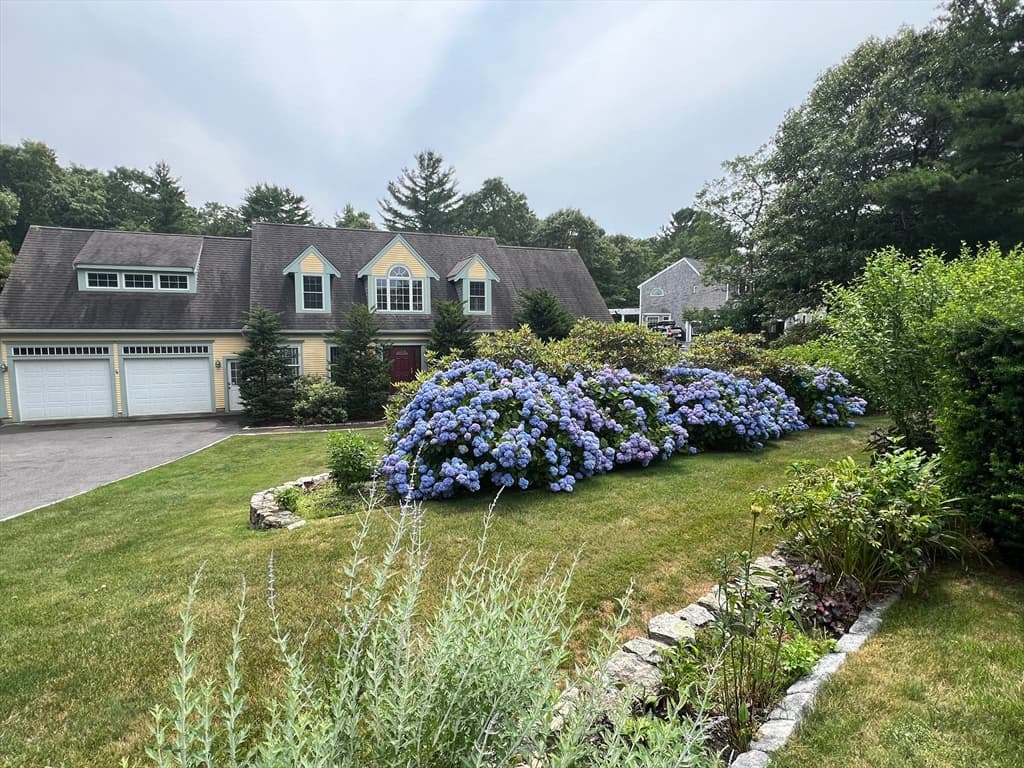 144 Curley Blvd