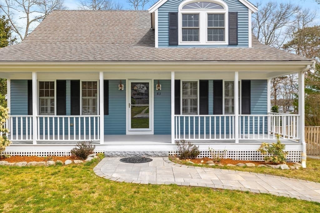 83 Pond Circle photo 2