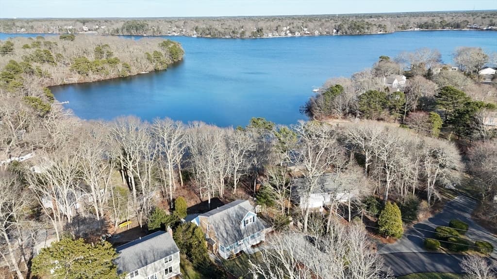 83 Pond Circle photo 4