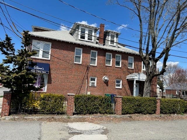 212-214 Adams Street photo 3